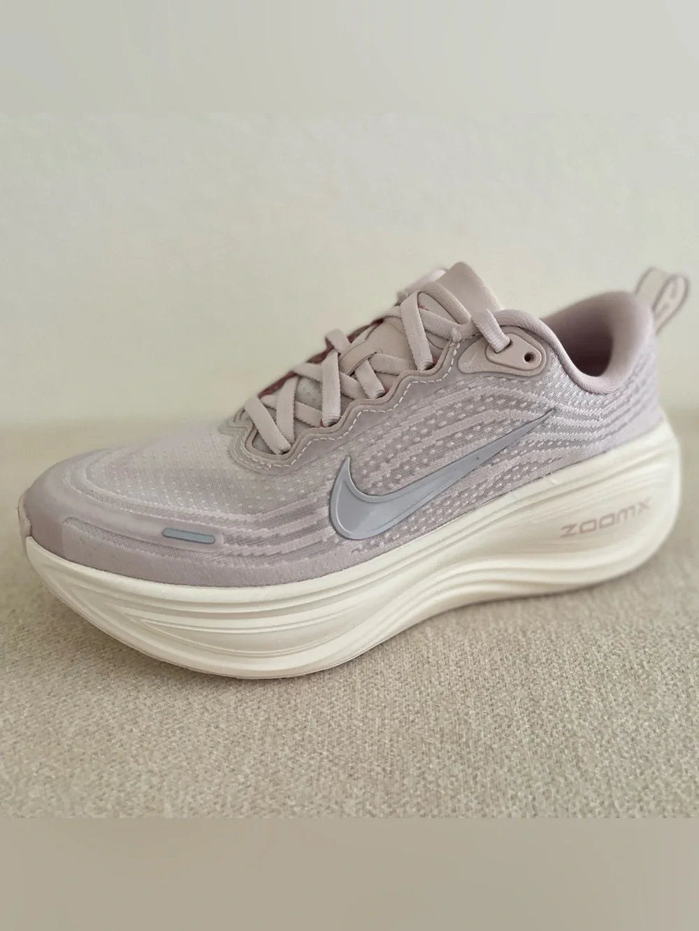 Size 7 - W Nike Vomero Plus Stardust Platinum Pink Chalk HV8154-605 Women’s NEW